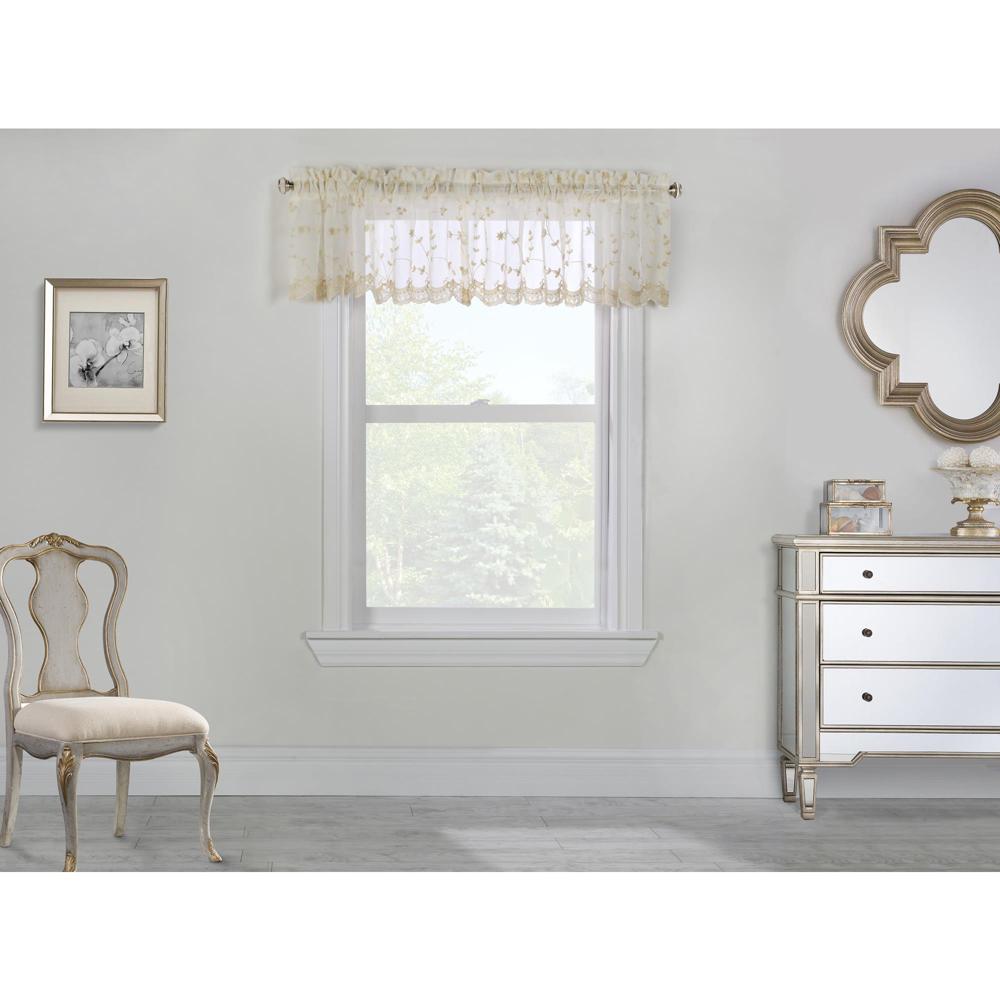 Commonwealth Habitat Grandeur Deep Scalloped Embroidery Pole Top Window Valance - 52x17"