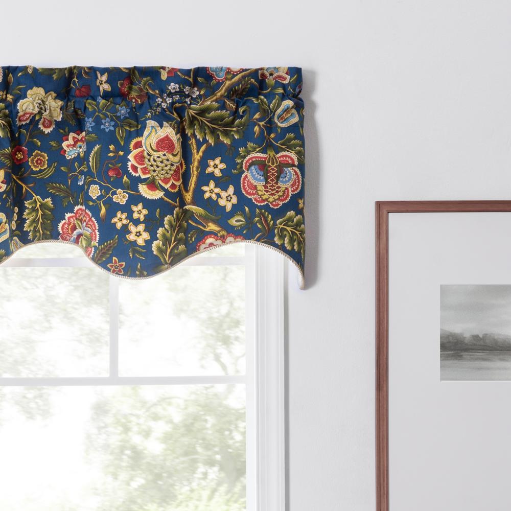 Ellis Curtain Regency Scallop Shaped 3" Rod Pocket Valances for Windows 50" x 15" Navy