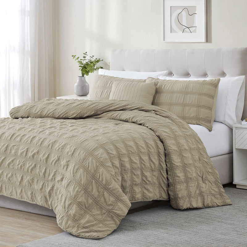 Ramallah Eliza Seersucker Comforter Set - Tan