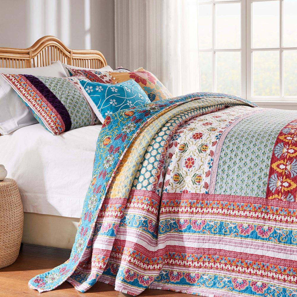 Greenland Home Fashions Thalia Cotton Boho-Style Bedspread Set - Jumbo Sized Reversible Quilt Set Two Look in One Blue