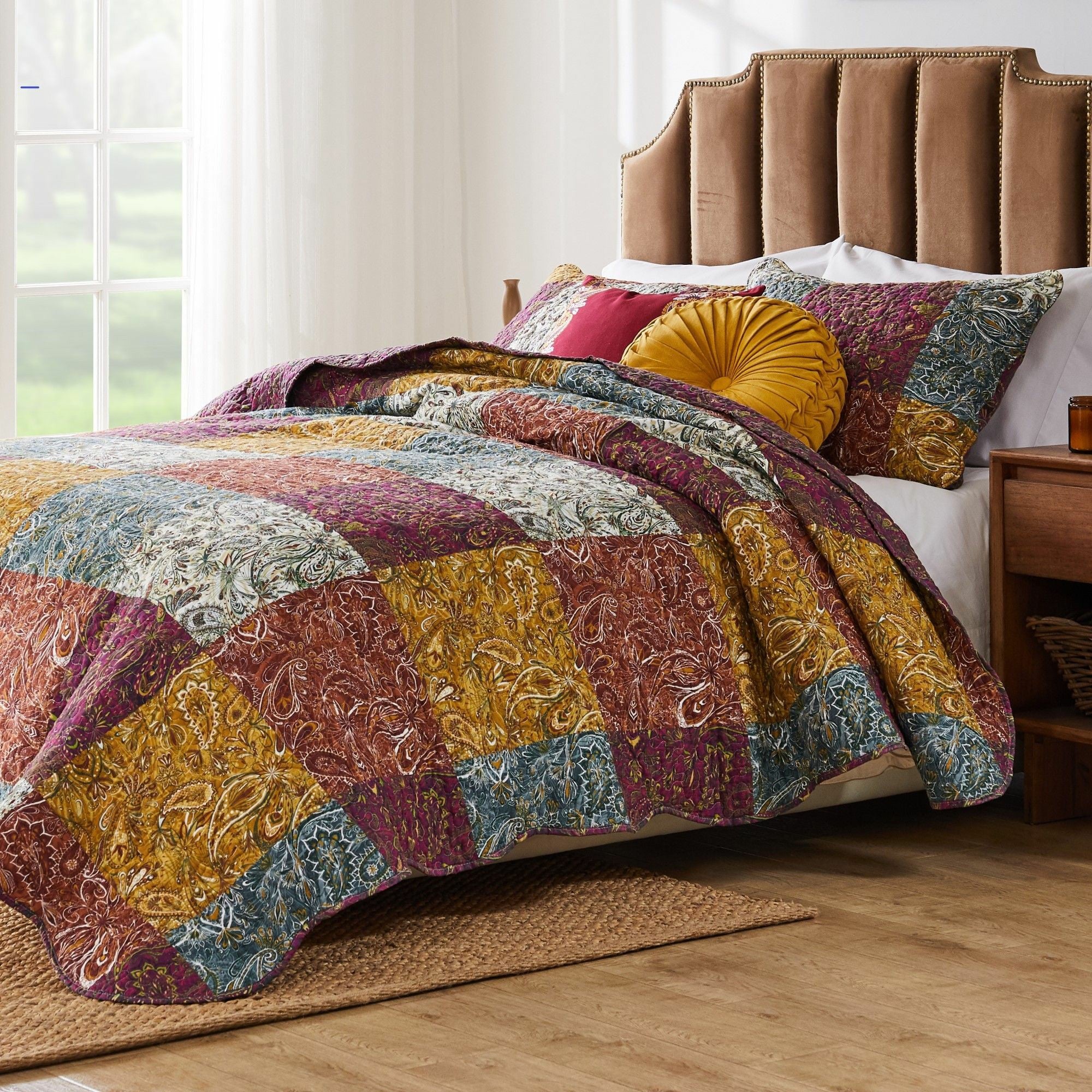 Barefoot Bungalow Paisley Slumber Quilt And Pillow Sham Set - Spice