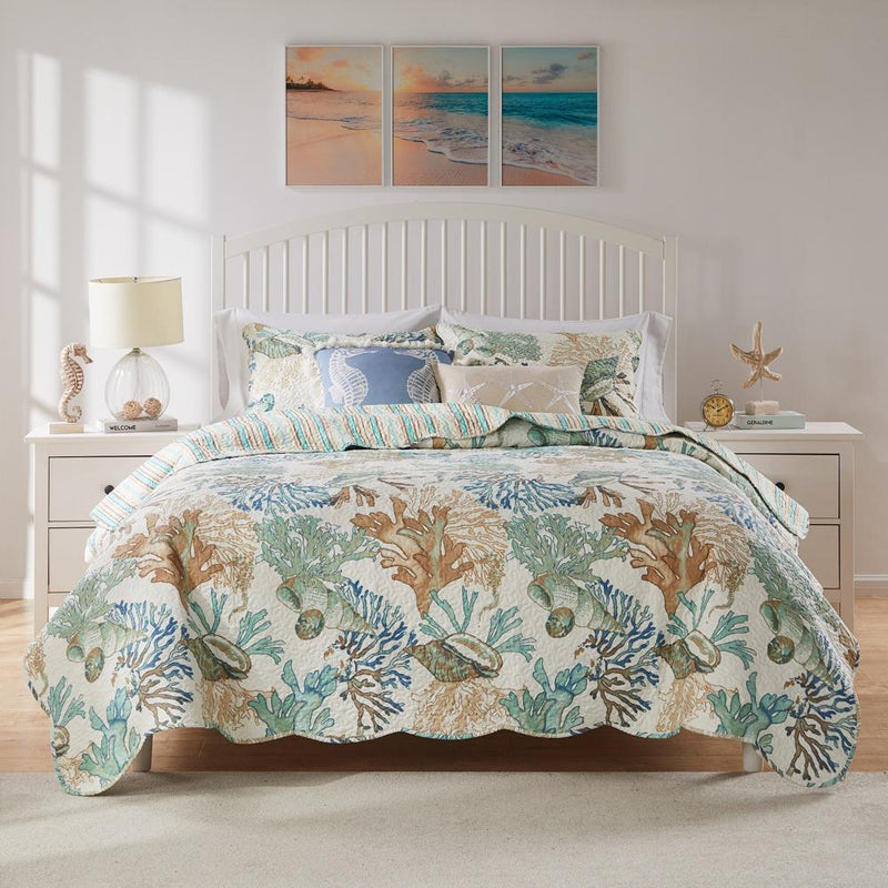 Barefoot Bungalow Atlantis Jade Quilt and Pillow Sham Set - Jade