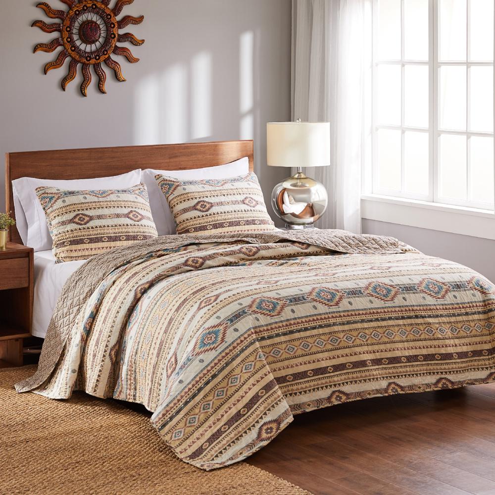 Barefoot Bungalow Phoenix Quilt And Pillow Sham Set - Tan