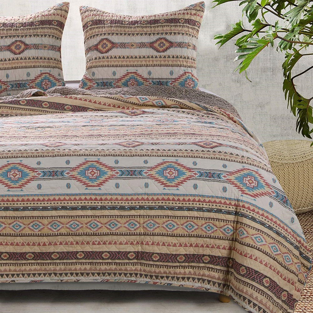 Barefoot Bungalow Phoenix Quilt And Pillow Sham Set - Tan