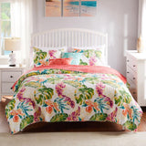 Greenland Home Fashions Tropics Quilt and Pillow Sham Set - Coral