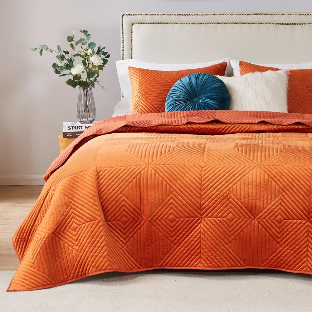 Barefoot Bungalow Riviera Velvet Quilt and Pillow Sham Set - Spice