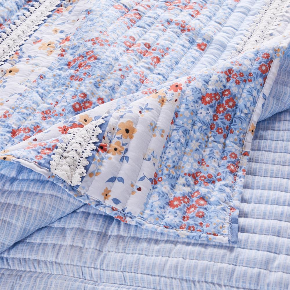 Greenland Home Betty Lace-Embellished Oversized Quilt and Pillow Sham Set - White