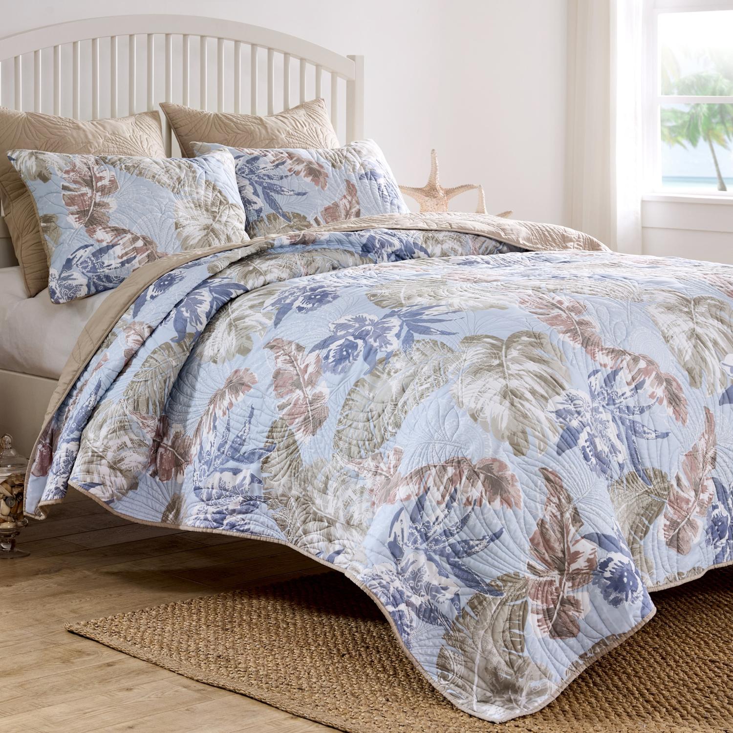 Greenland Home Fashions Tropics Luxurious Modern Design Quilt Bedding Set Mist