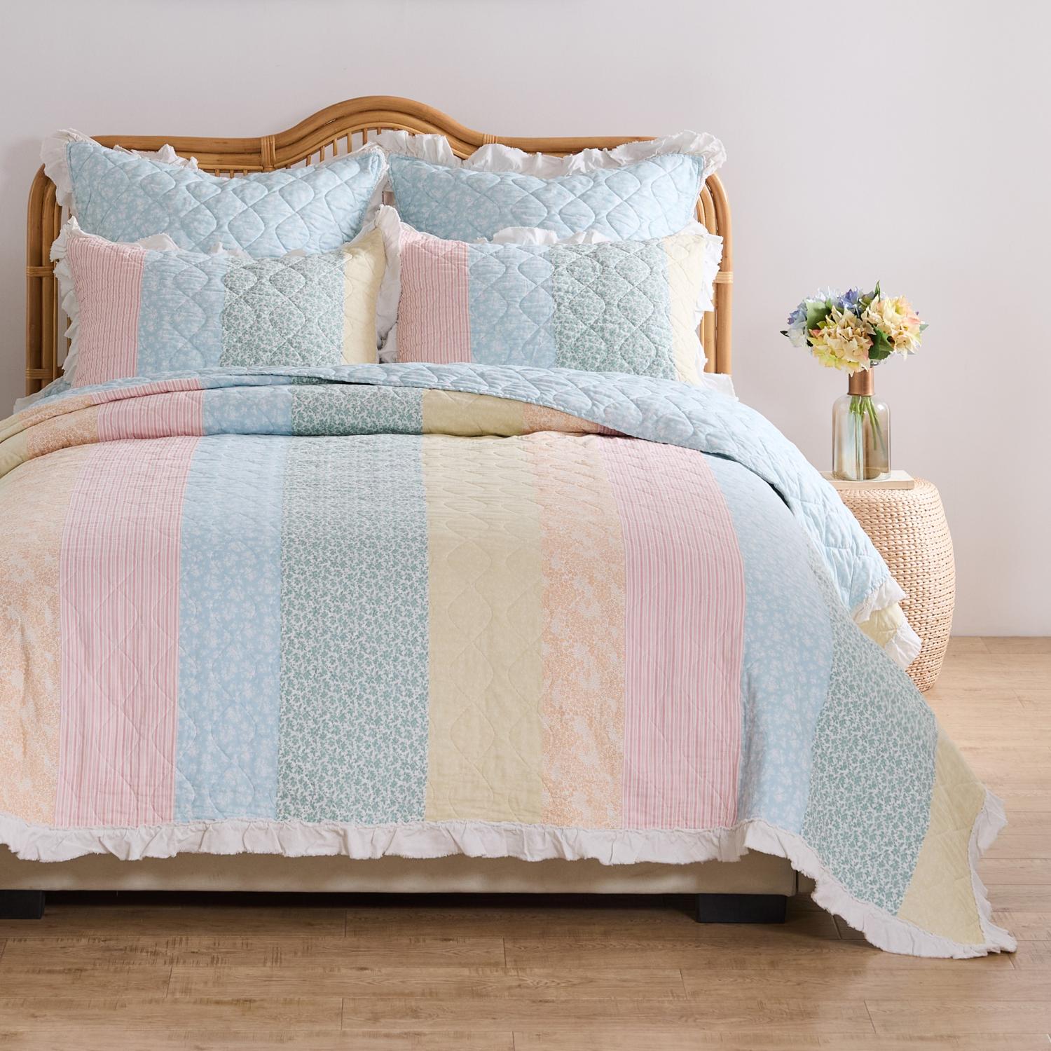 Greenland Home Fashions Tessie Luxurious Modern Design Quilt Bedding Set Pastel