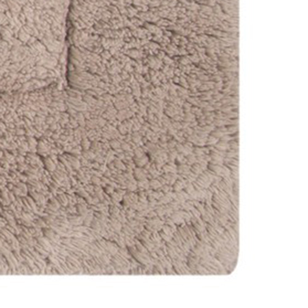 Knightsbridge Cipher 220 GSF Non Skid Back Bath Rug 20 x 30