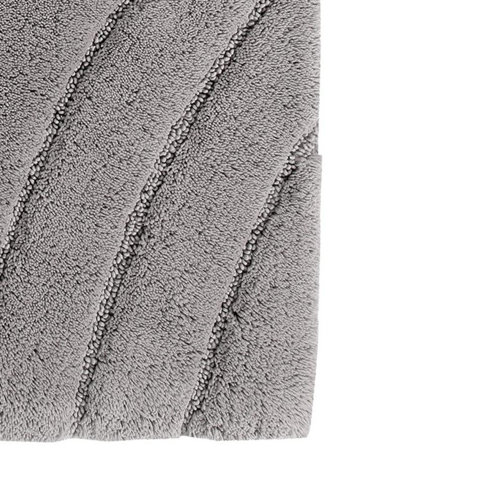 Knightsbridge Diamond 220 GSF Non Skid Back Bath Rug