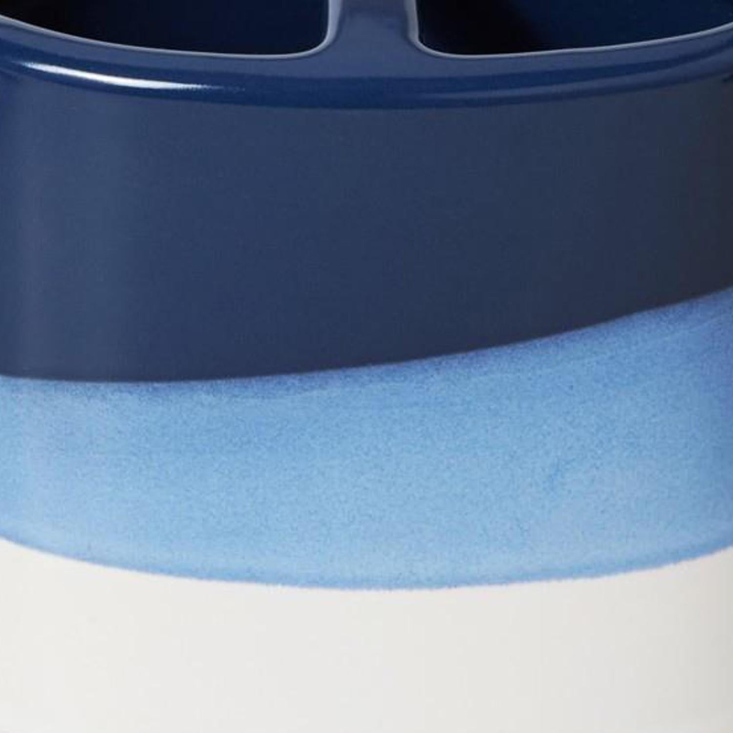 SKL Home Saturday Knight Ltd Alanya Fluid Wave Inspired Appearance Toothbrush Holder - 4.31x2.37x4.58, Blue