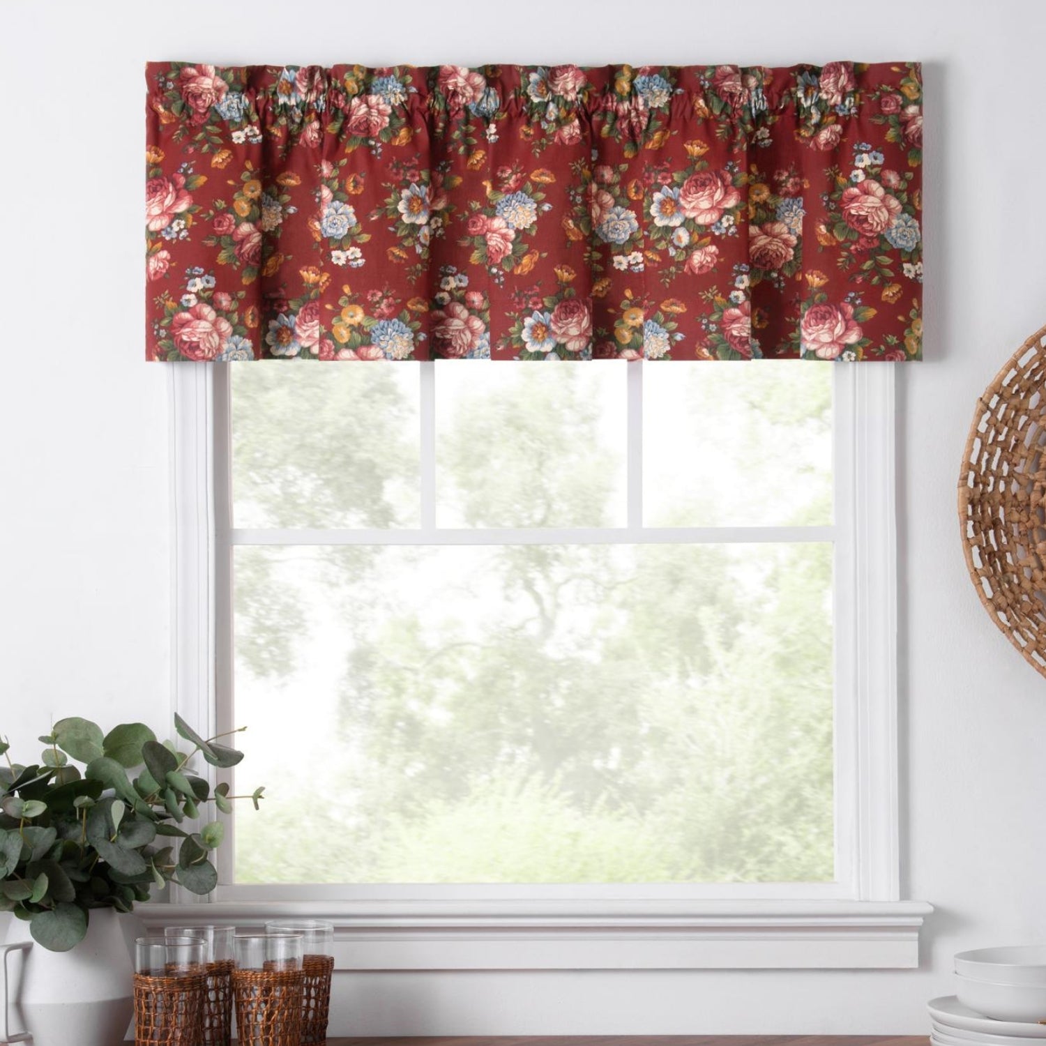Ellis Bella Rose Stylish Medium Scale Printed Floral Pattern 1.5" Rod Pocket Tailored Valance for Windows 58"x15" Red
