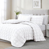 Ramallah Eliza Seersucker Comforter Set - White
