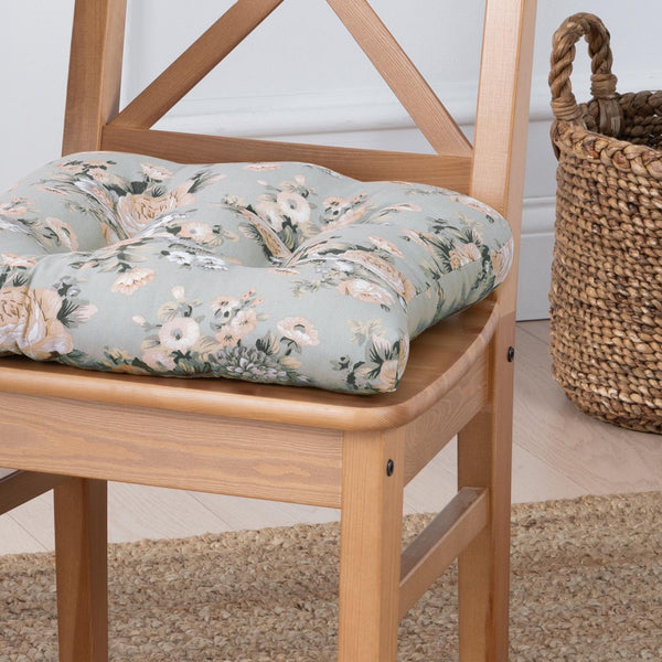 Ellis Bella Rose Gorgeous Medium Scale Printed Floral Pattern Non-Skid Chair Pad