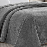 Plazatex Chevron Braided Stylish Soft Comfortable and Lightweight All Seasons Blanket Grey