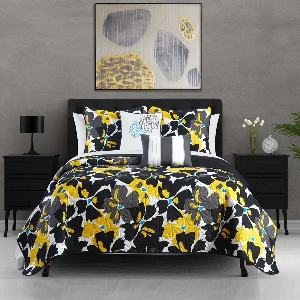 Chic Home Aster Quilt Set Contemporary Floral Design Bed In A Bag - Sheet Set Decorative Pillows Sham Included - Black