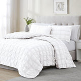 Ramallah Eliza Seersucker Comforter Set - White