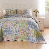 Greenland Home Fashions Emma Patchwork 100% Cotton with Scalloped Borders Bedspread Set 3-Piece Gray