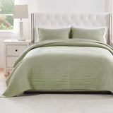 Greenland Home Fashions Vineyard Luxurious Modern Design Quilt Bedding Set Sage