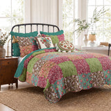 Greenland Home Fashions Danica Cotton Reversible Lightweight Bedding Quilt Set Multi